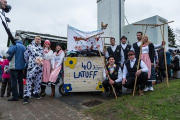 Bild 112 - Latuff Umzug